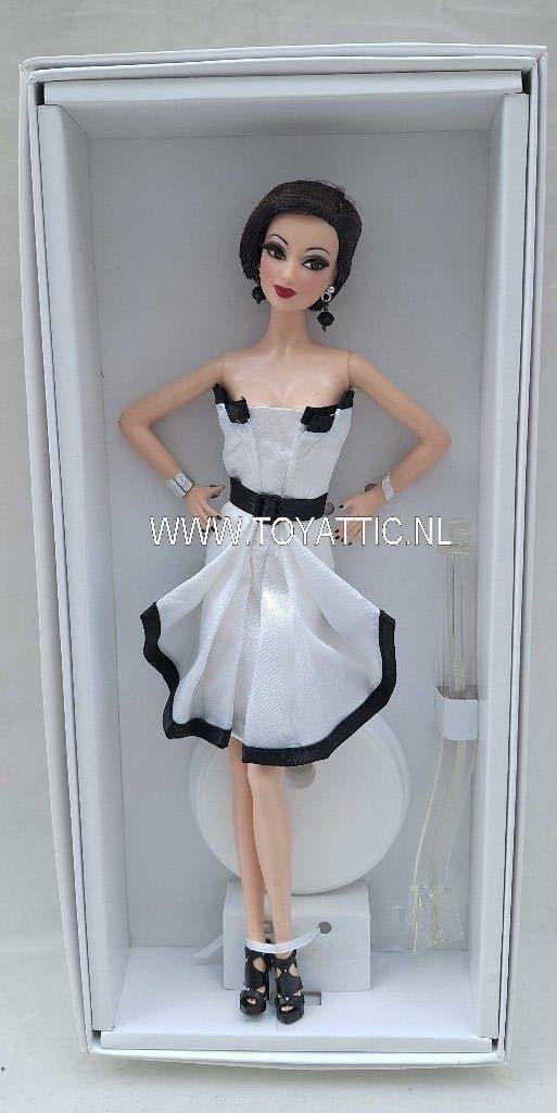 Barbie conventie convention poppen, kleding en andere items, Verzamelen, Ophalen of Verzenden, Nieuw, Fashion Doll
