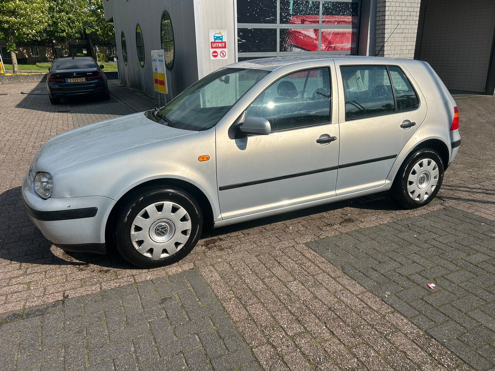 Volkswagen Golf 1.6 74KW 1998 Grijs, Auto's, Volkswagen, Particulier, Golf, Airbags, Radio, Trekhaak, Benzine, Hatchback, Handgeschakeld