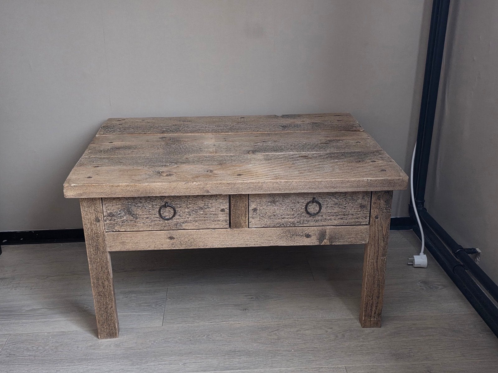 Steigerhouten salontafel/bijzettafel met 2 lades, Huis en Inrichting, Ophalen, 50 tot 100 cm, 50 tot 100 cm, Zo goed als nieuw