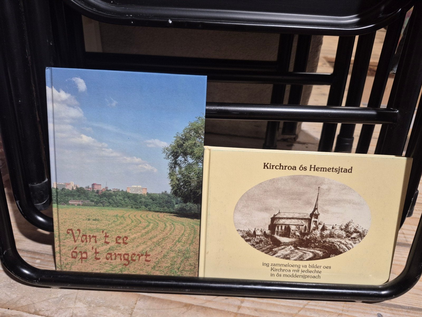 Twee boeken over Kirchroa en de regio, Boeken, Ophalen of Verzenden, Gelezen, Onbekend, Nederland
