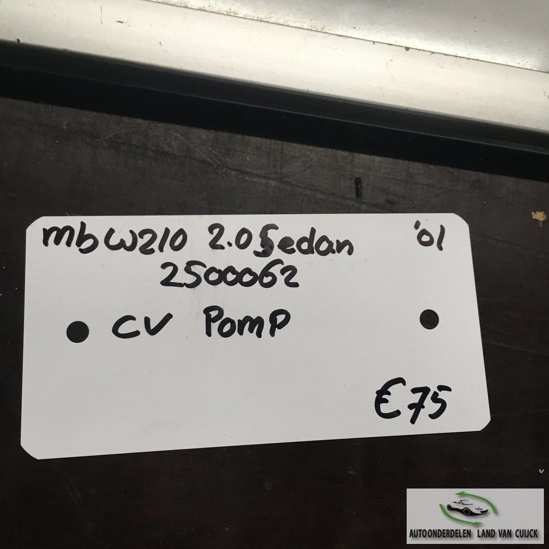 Mercedes W210 2001  sedan   2500062 Centrale vergrendelingsp, Gebruikt, -, -, Ophalen of Verzenden