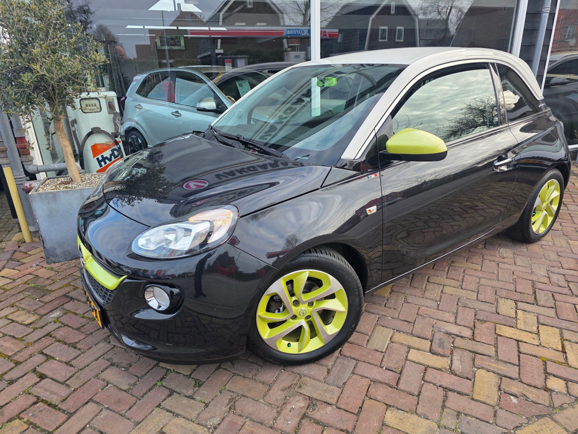 Opel ADAM 1.4 Glam,leuke auto!, Voorwielaandrijving, Euro 5, ADAM, Gebruikt