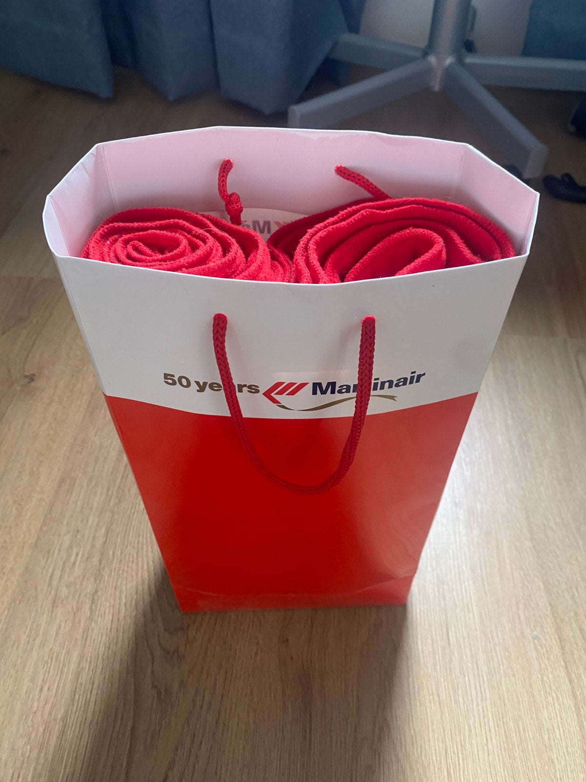 Sjaal Martinair, Ophalen, Nieuw, Kunststof