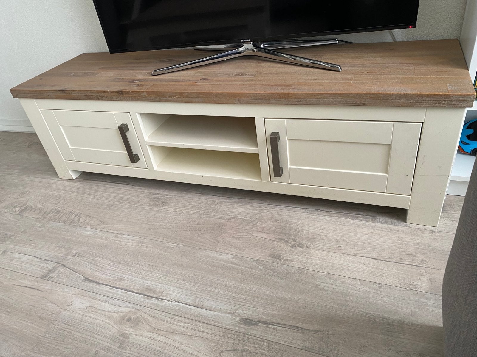 Pronto Lizzano TV-meubel / Salontafel / Eettafel, Zo goed als nieuw, Minder dan 100 cm, 25 tot 50 cm, 50 tot 100 cm
