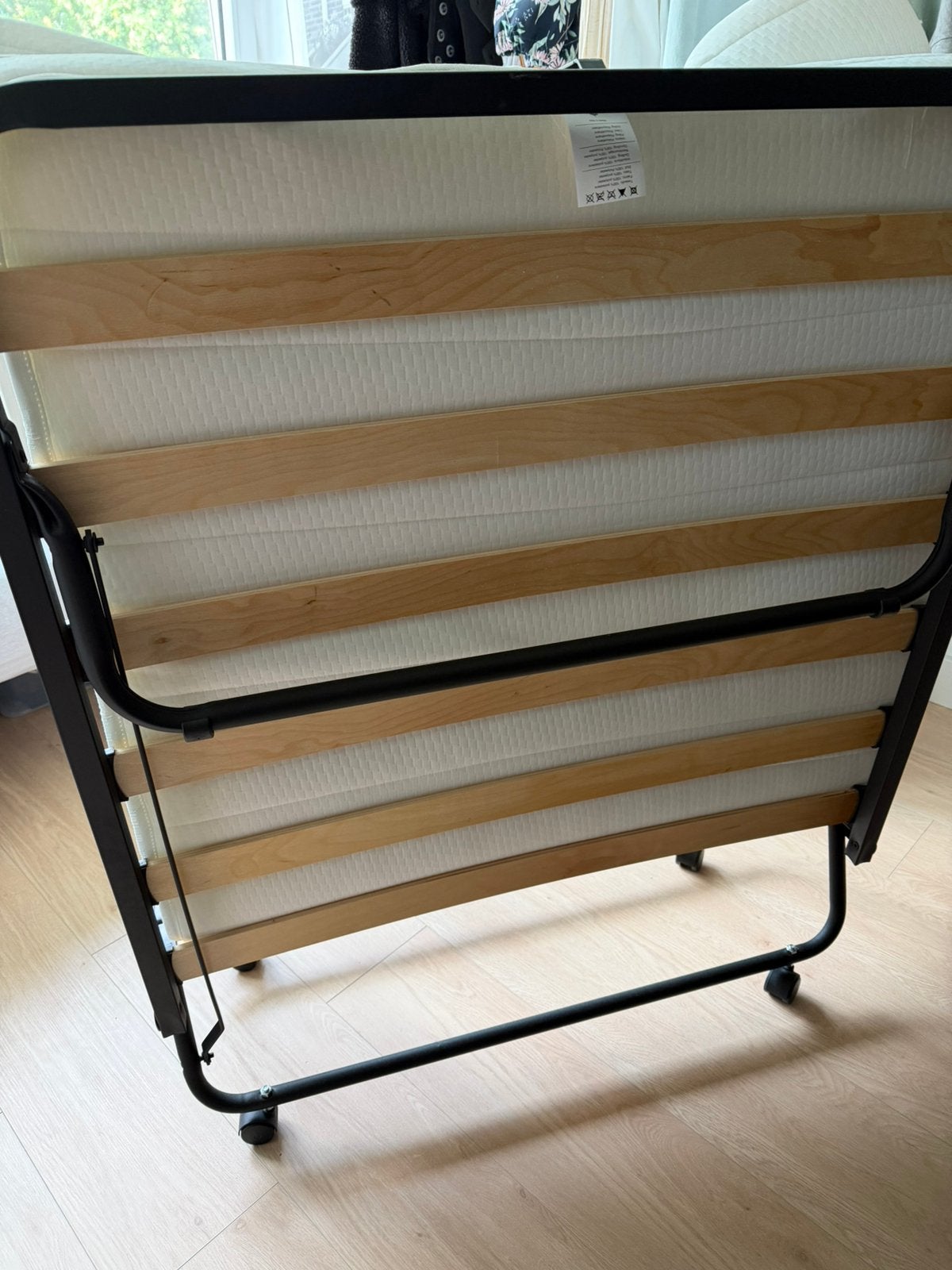 Gloednieuw logeerbed Verona Deluxe incl gloednieuw dekbed, Ophalen, 90 cm, Eenpersoons, Zwart
