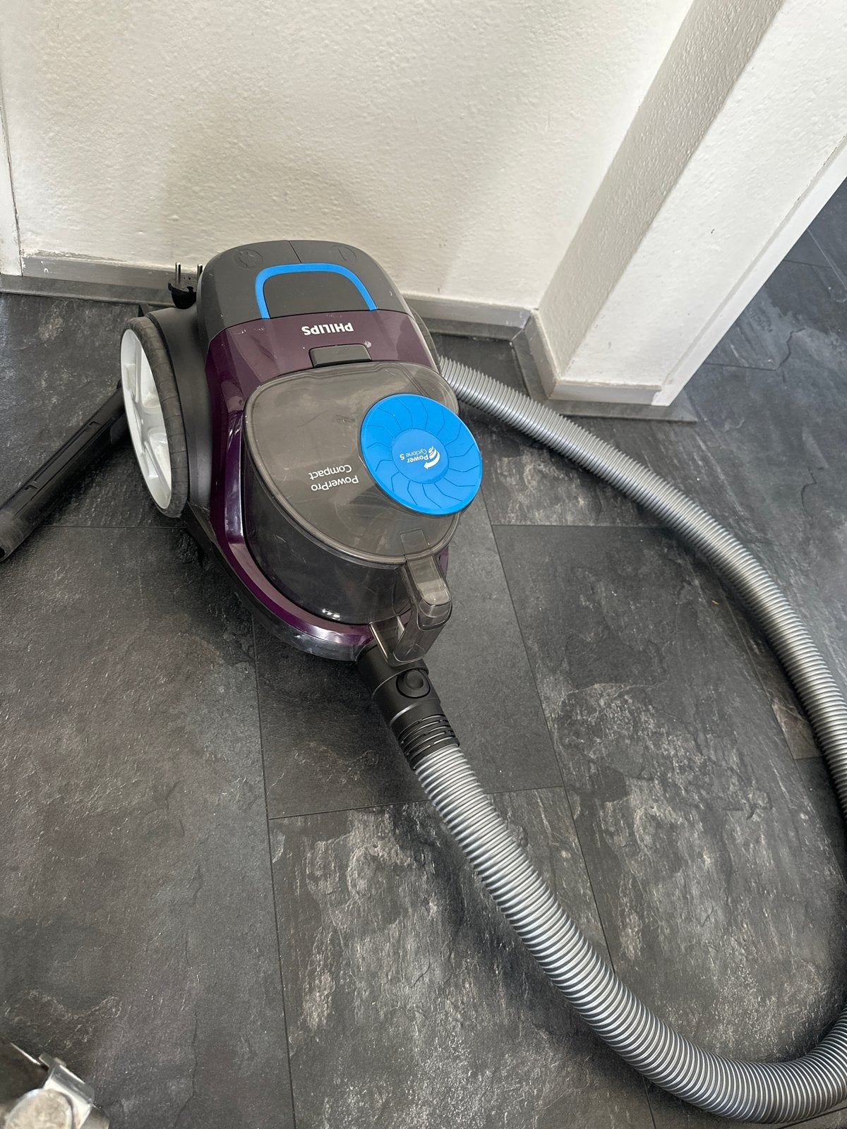 Philips PowerPro Compact Stofzuiger - Paars, Witgoed en Apparatuur, Gebruikt, Philips, Ophalen of Verzenden, Sledestofzuiger