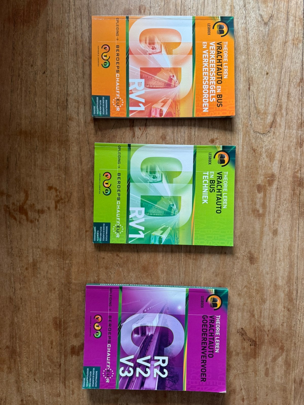 Vrachtwagen theorie boeken!!, Boeken, Ophalen of Verzenden, Zo goed als nieuw