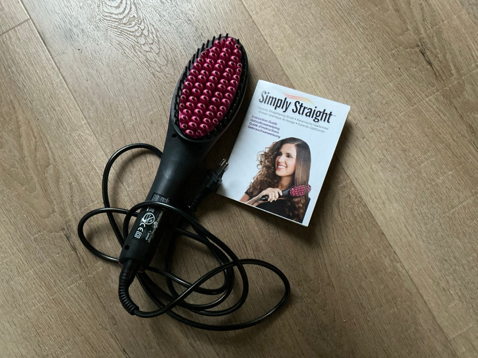 Simply straigt haarborstel/ stijlborstel, krulborstel, Sieraden, Tassen en Uiterlijk, Ophalen of Verzenden, Zo goed als nieuw