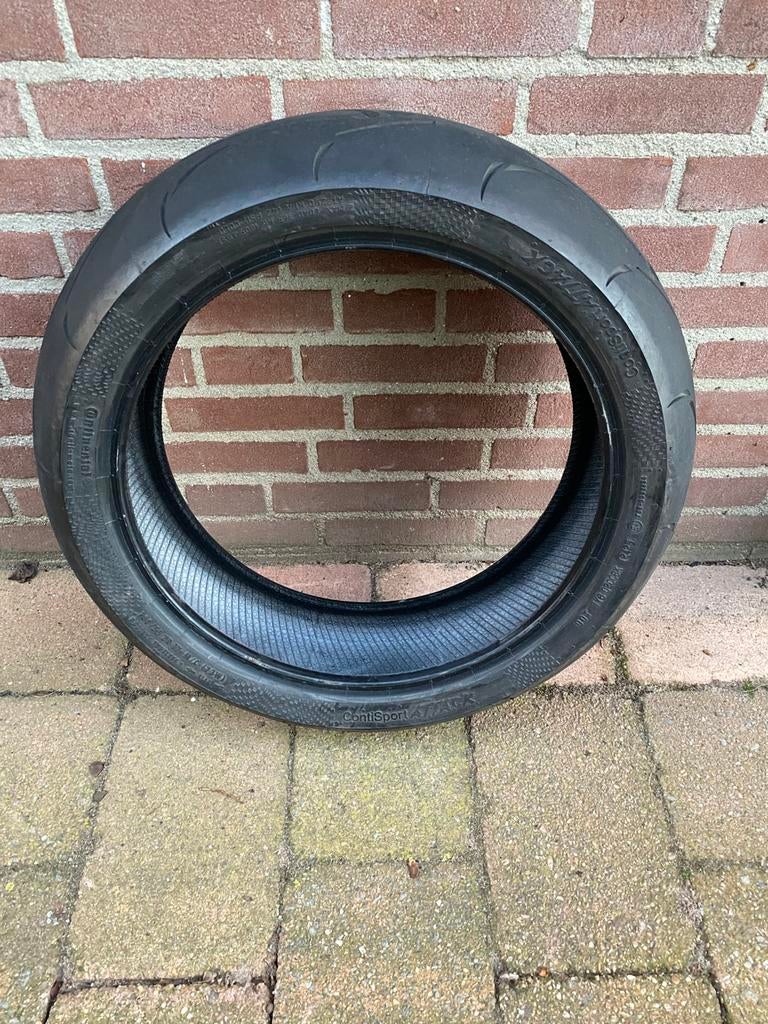 Continental contisport attack 180-55-17 geplugd, Ophalen of Verzenden