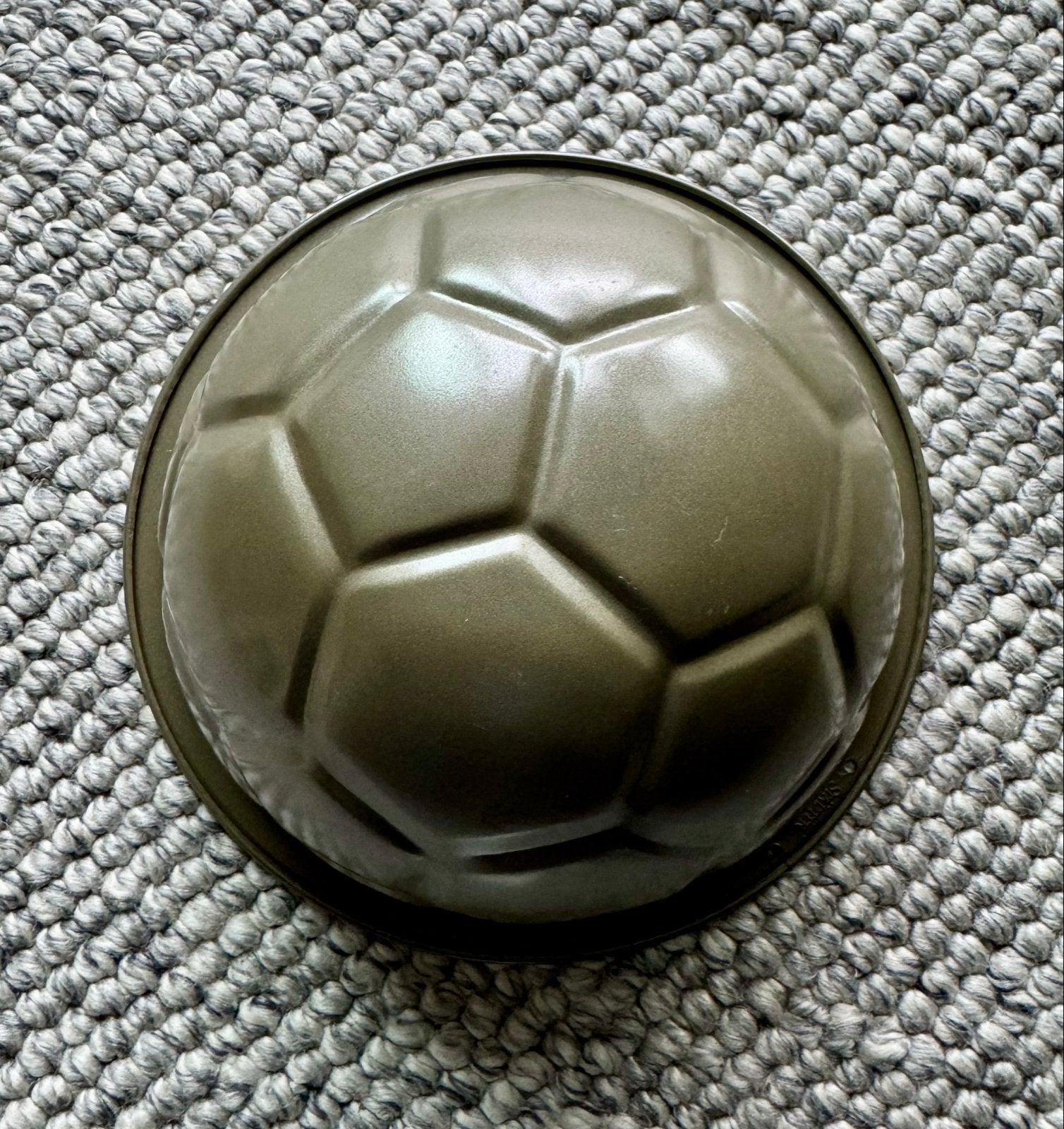 Stadter voetbal bakvorm - Zo goed als nieuw, Overige typen, Ophalen of Verzenden, Zo goed als nieuw, Metaal