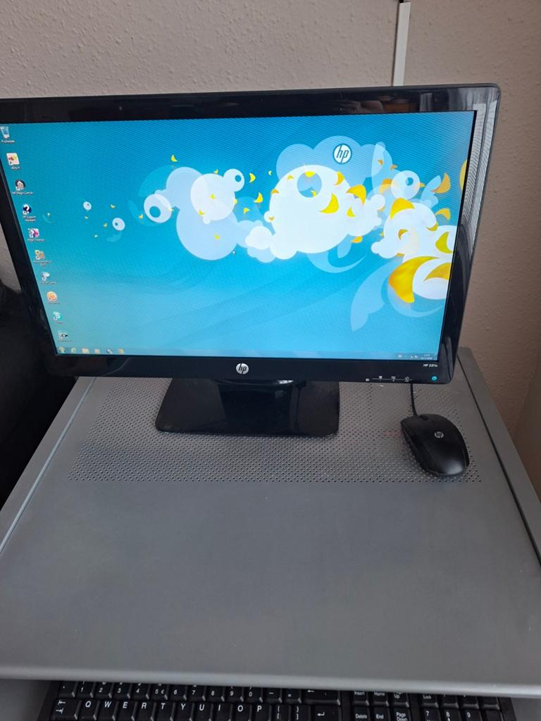 Hp computer, Computers en Software, Monitoren, Ophalen, Gebruikt, 60 Hz of minder, Hp