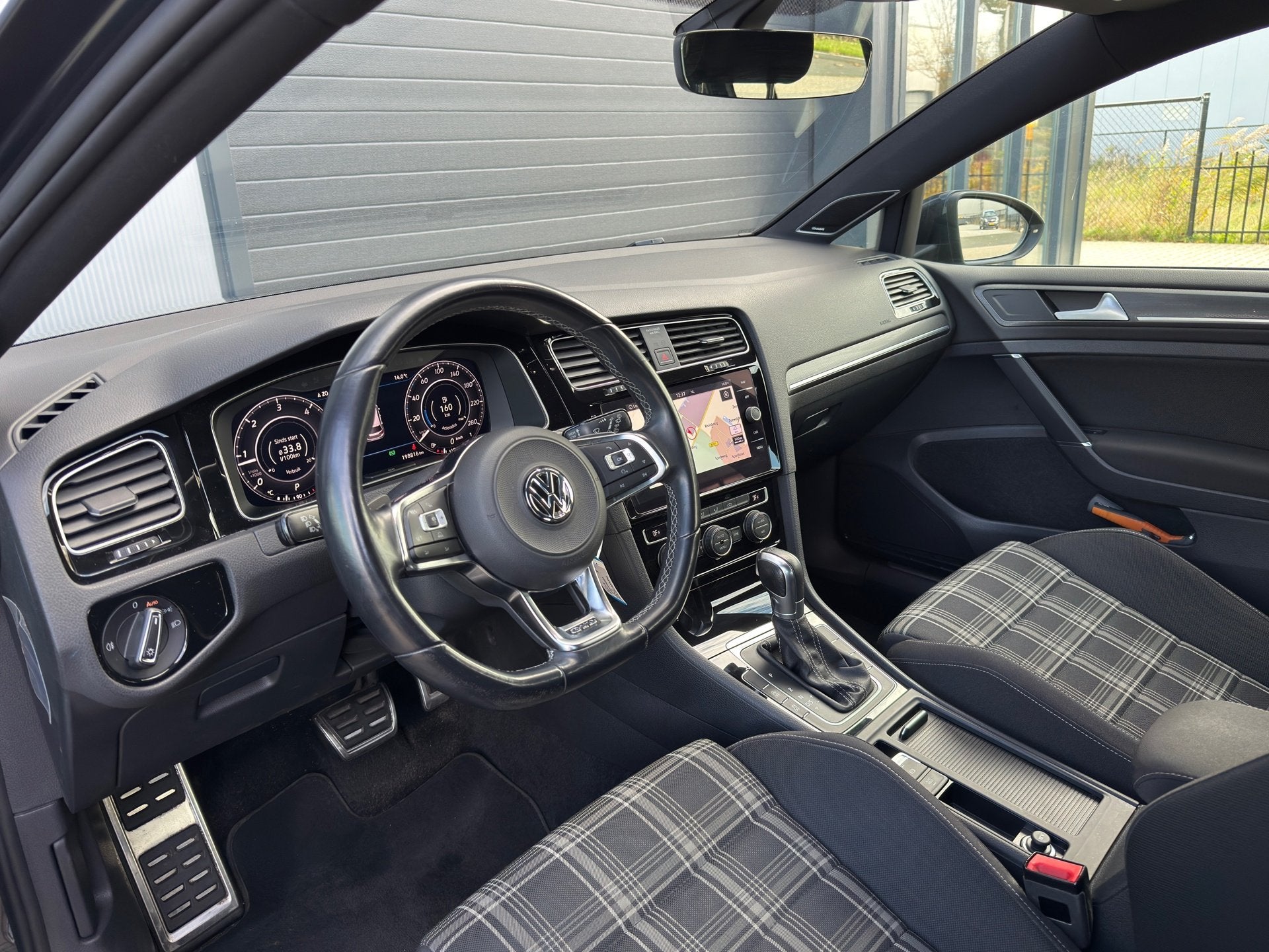 Volkswagen Golf 2.0 GTD / DSG / NAP / CARPLAY / NAP /, Auto's, Volkswagen, Automatische klimaatregeling, Gebruikt, Euro 6, Blauw