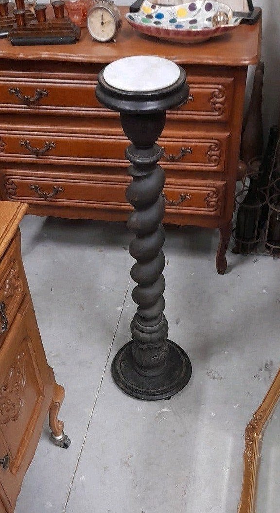 Antieke piëdestal, Ophalen