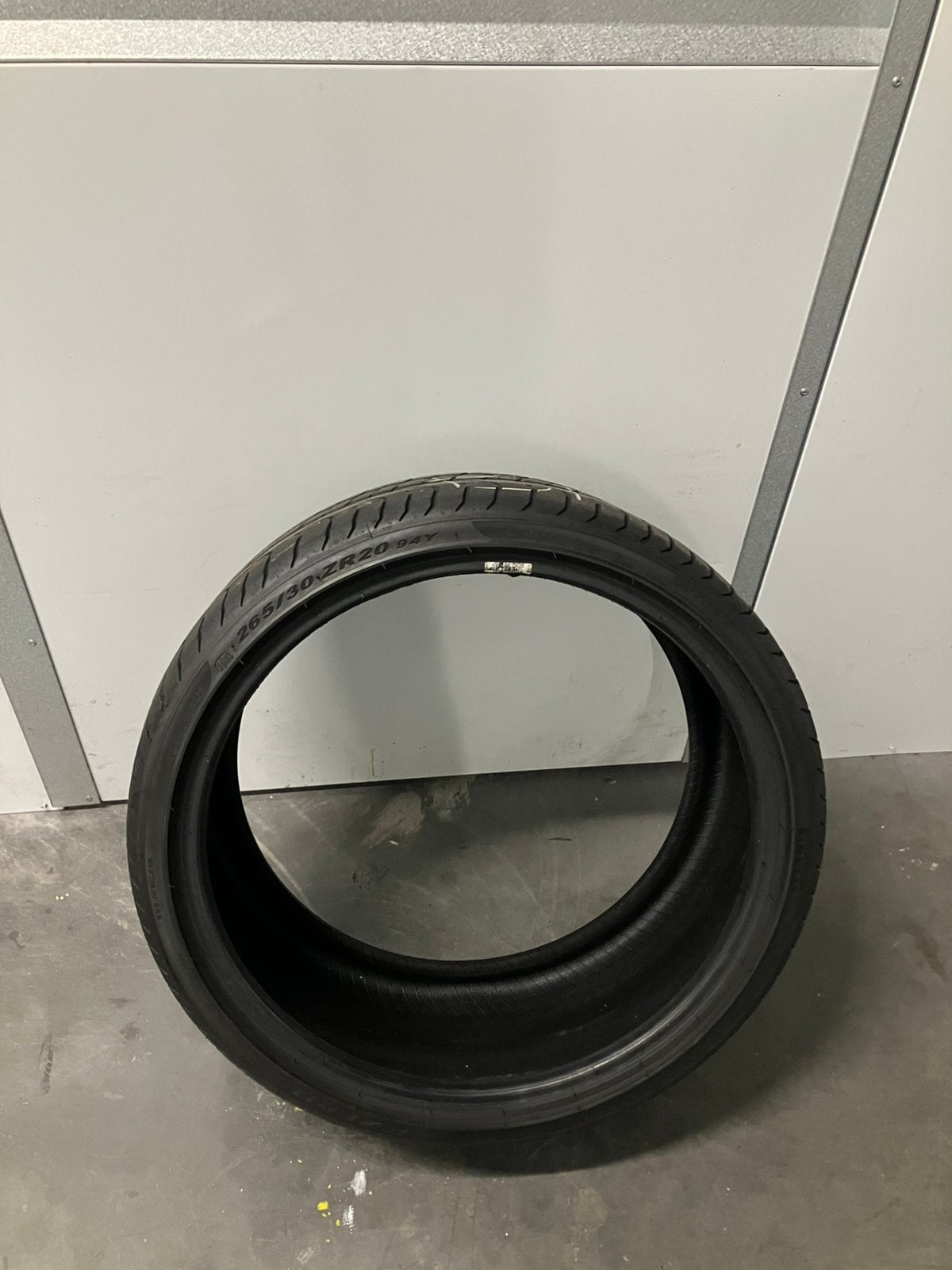 Pirelli band zo goed als nieuw 265 30 20, Ophalen, 255 mm, Nieuw, Band(en)