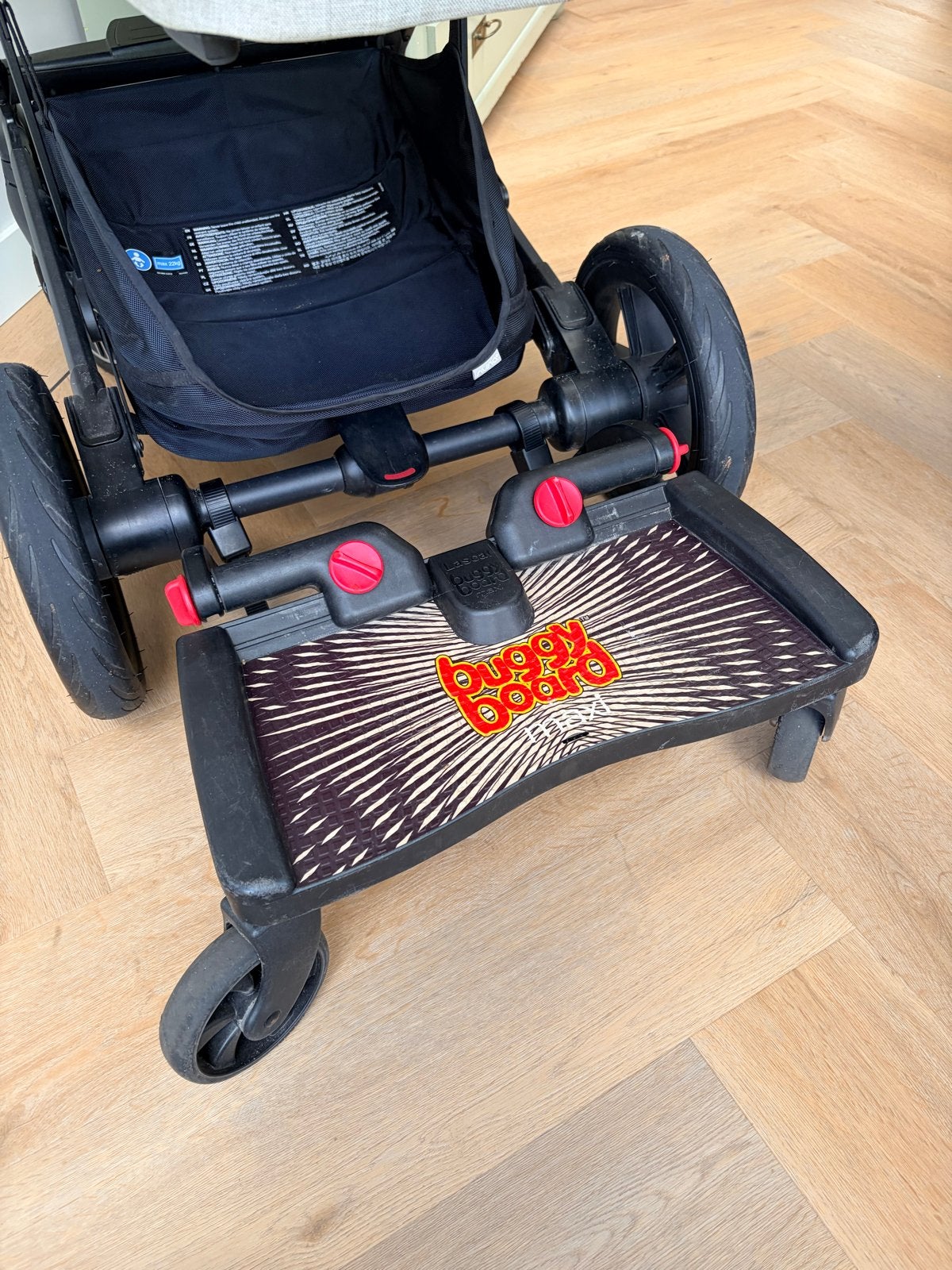 Lascal Buggy Board Maxi Universeel Meerijdplankje, Kinderen en Baby's, Kinderwagens en Combinaties, Zo goed als nieuw, Kinderwagen