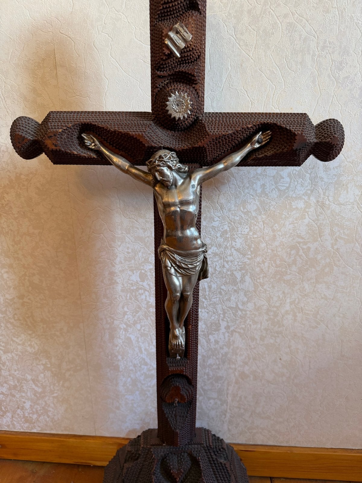 Antiek houten kruisbeeld met Jezusfiguur, Antiek en Kunst, Antiek | Religie, Ophalen