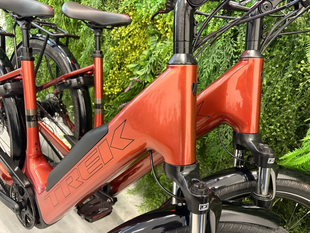 DEMO Set Trek District+ 4 | Bosch Perf | 400/725wh | Belt, Fietsen en Brommers, Overige merken, Consumer_help@trekbikes.com, Ceintuurbaan 2–20C 3847 LG Harderwijk
