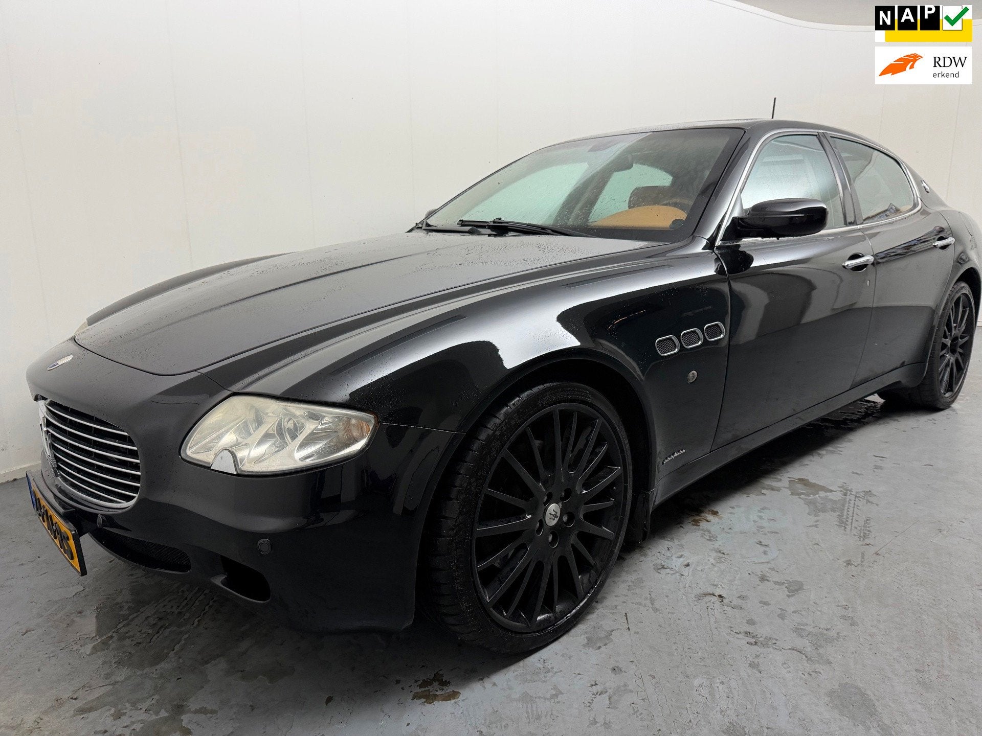 Maserati Quattroporte 4.2 Executive GT # ZF # Leder # Clima, Automaat, Gebruikt, 8 cilinders, Zwart