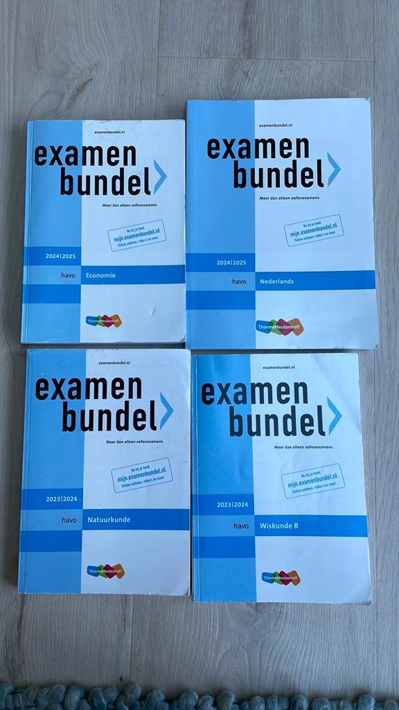 Examenbundels havo! Ned, natuurkunde, wiskunde B en Engels., Ophalen of Verzenden, Nieuw, HAVO, Economie