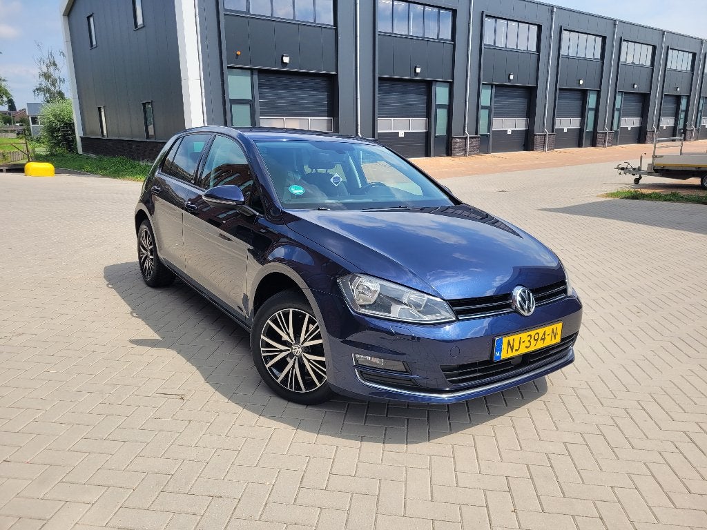 Volkswagen Golf 1.2 TSI 81KW 5D DSG 2016 Blauw, Stof, Euro 6, Blauw, 620 kg