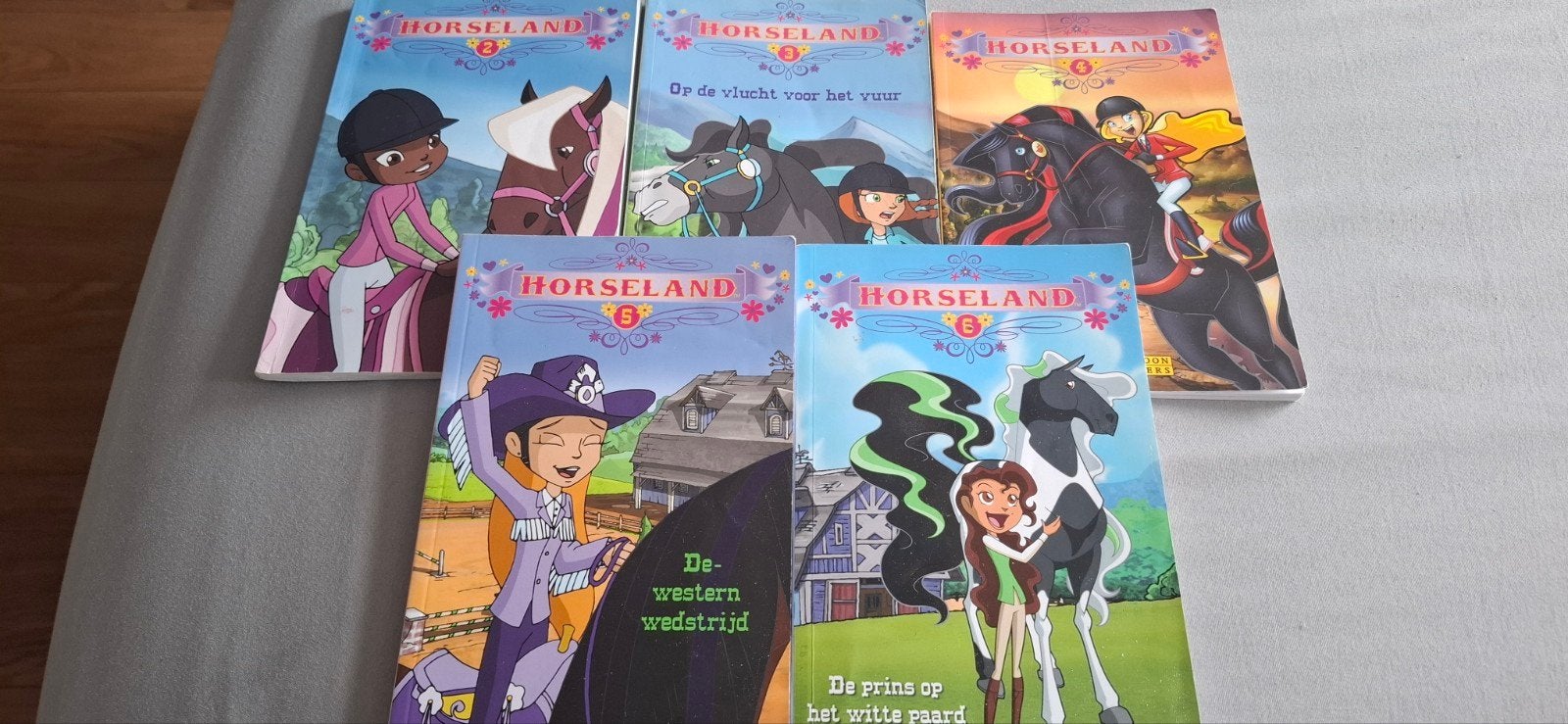 Horseland Boekenreeks - 5 delen, Ophalen of Verzenden, Zo goed als nieuw, Fictie