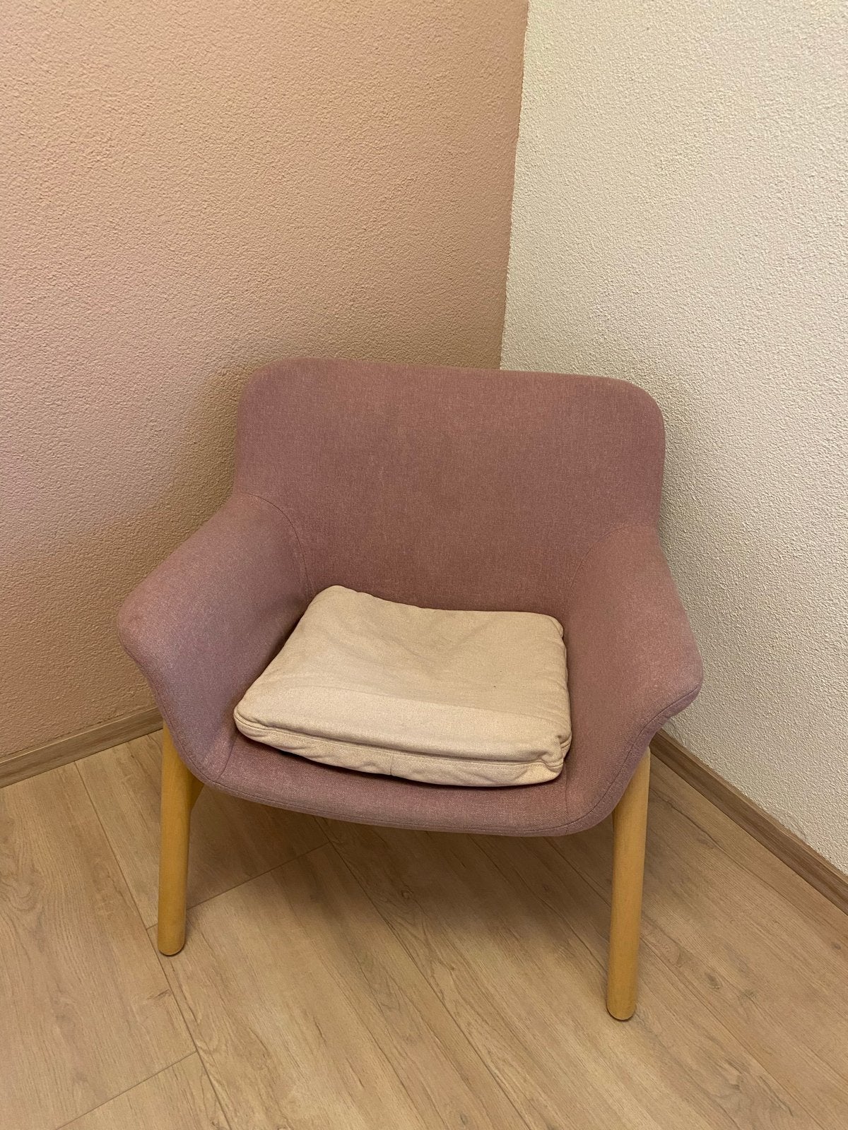 IKEA Vedbo stoel roze, Ophalen, Overige kleuren, Zo goed als nieuw, Eén