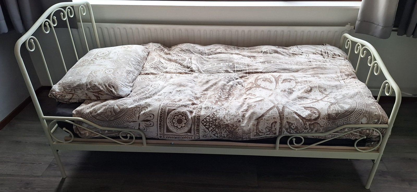 Meisjes bed, Kinderen en Baby's, Kinderkamer | Bedden, 85 tot 100 cm, Gebruikt, Ophalen of Verzenden, Matras