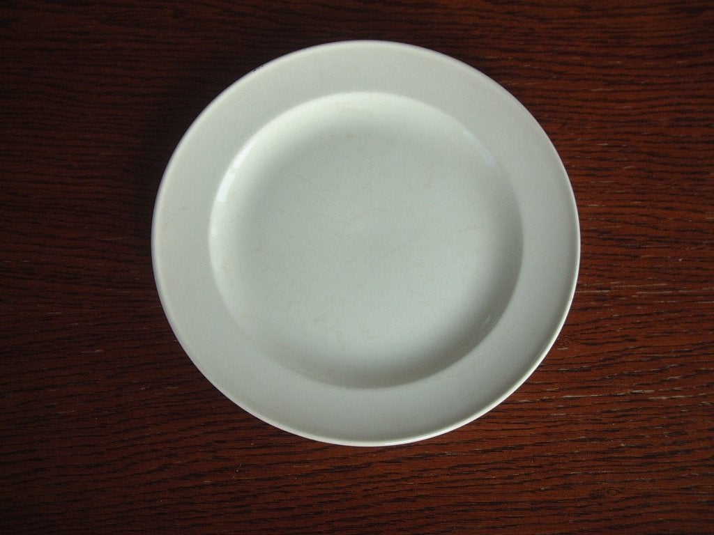 oud gaaf Regout bordje creme kleurig, Antiek en Kunst, Ophalen of Verzenden