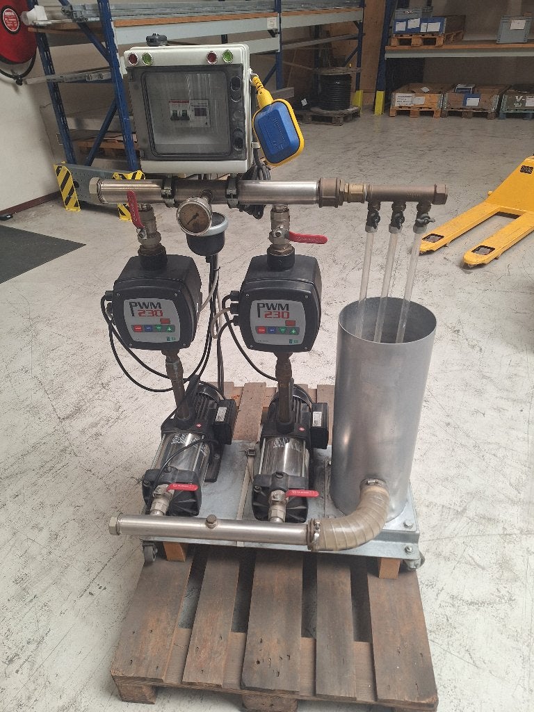 DBR Dubbelpomps Hydrofoorinstallatie – Frequentiegeregeld, Ophalen, Zo goed als nieuw, OYS, Marktplaats@dbr-bv.nl