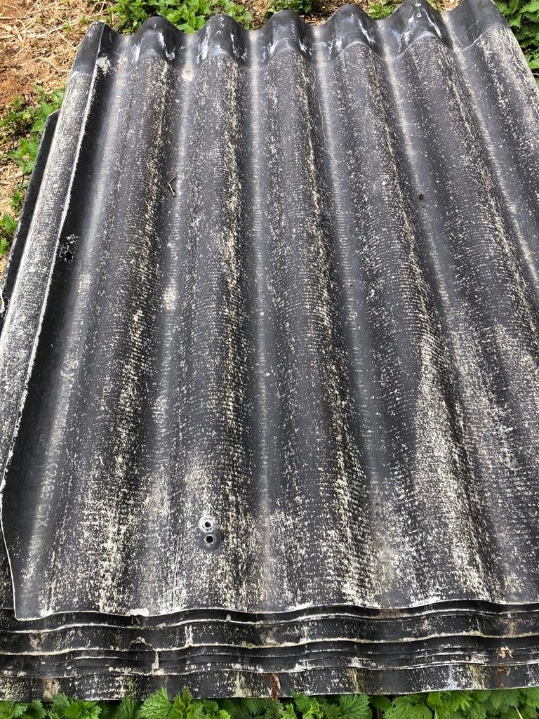 Gratis af te halen: Gebruikte golfplaten, Overige materialen, Gebruikt, Zwart, Ophalen of Verzenden