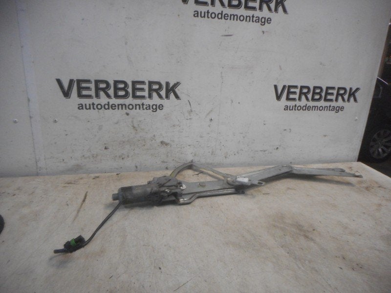 Raammechaniek Elek Rechts Voor Opel Astra F (53B) 1996, Brose SE, Opel, Info@brose.com, Gebruikt