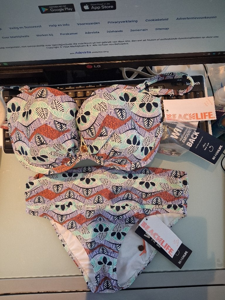 nieuw met kaartjes: Beachlife bikini maat 38 en 75f, Nieuw, Ophalen of Verzenden, Bikini, Overige kleuren