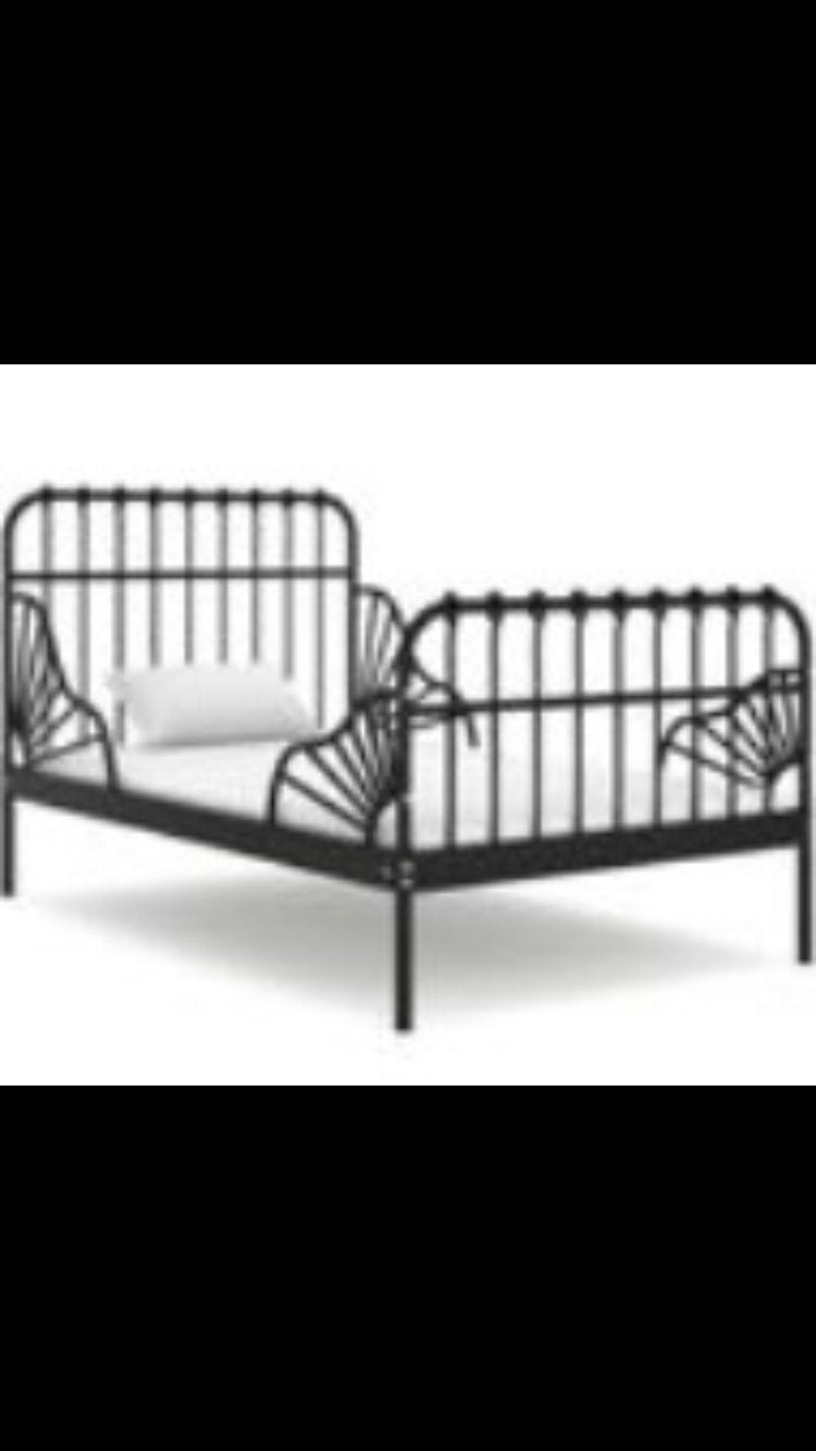 Verstelbaar bed | meegroei-bed | 80 * 130/200 cm, Ophalen, 70 tot 85 cm, Zo goed als nieuw, Matras