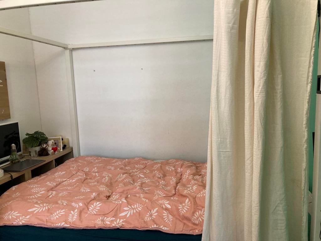 Houten hemelbed 1,40x2,00 evt met gratis gordijnen, Huis en Inrichting, Slaapkamer | Bedden, Ophalen, 140 cm, Twijfelaar, Hout