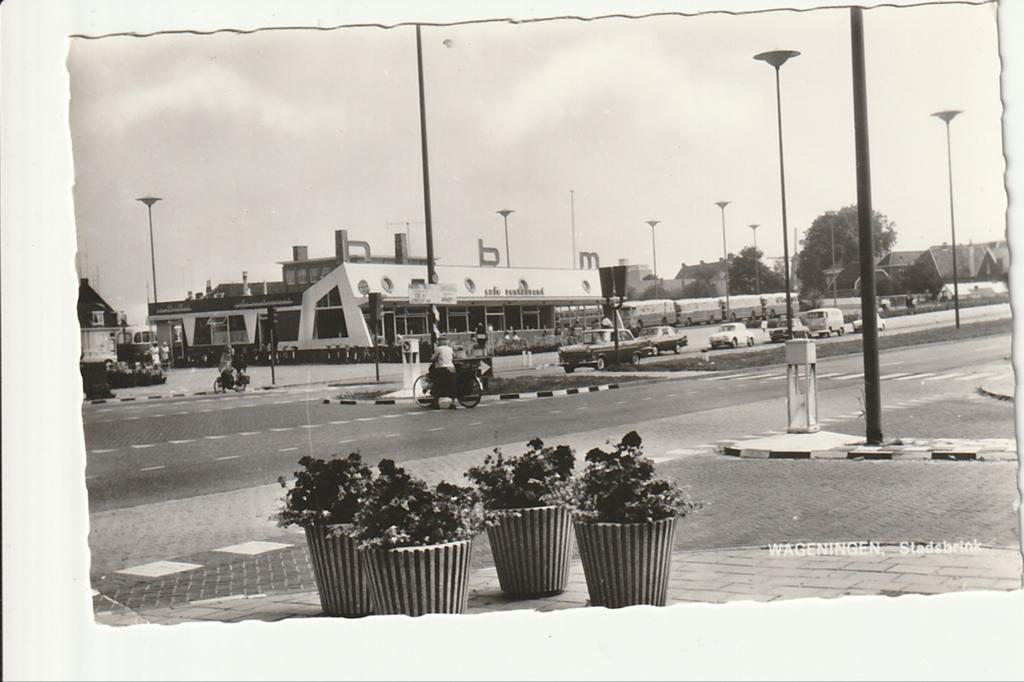 WAGENINGEN STADSBRINK BUSSTATION NBM LEYLAND WERKSP. VERHEUL, Verzamelen, Ansichtkaarten | Nederland, Ophalen of Verzenden, 1960 tot 1980