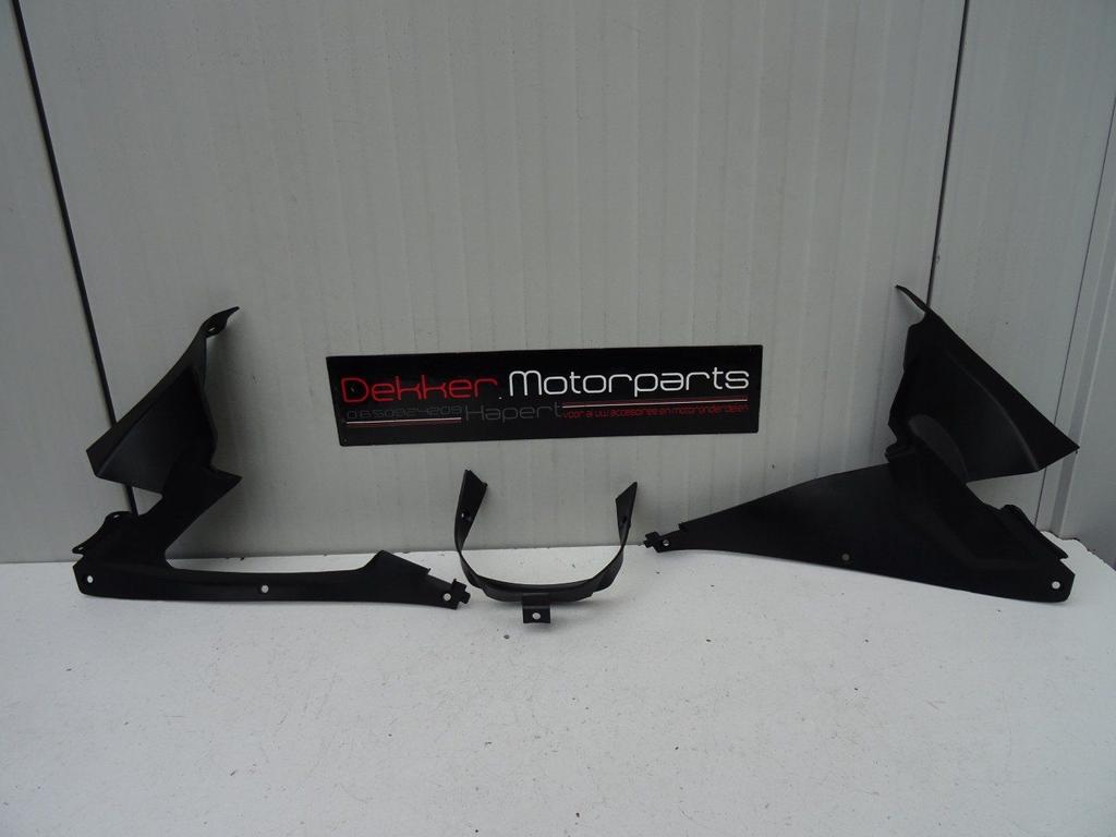 R + L Afwerkkapjes in Zijpaneel Honda CBR1000RR 2004-2005, Motoren, Gebruikt, -, -, Ophalen of Verzenden