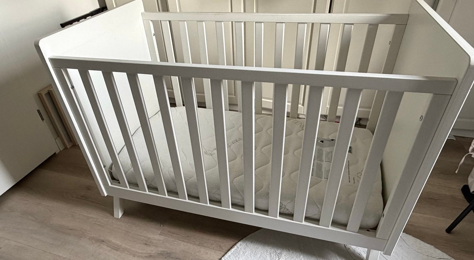 Ledikant Bopita Anne - wit, 60x120 incl. Matras + Aerosleep, Kinderen en Baby's, Babywiegjes en Ledikanten, Ophalen, Gebruikt