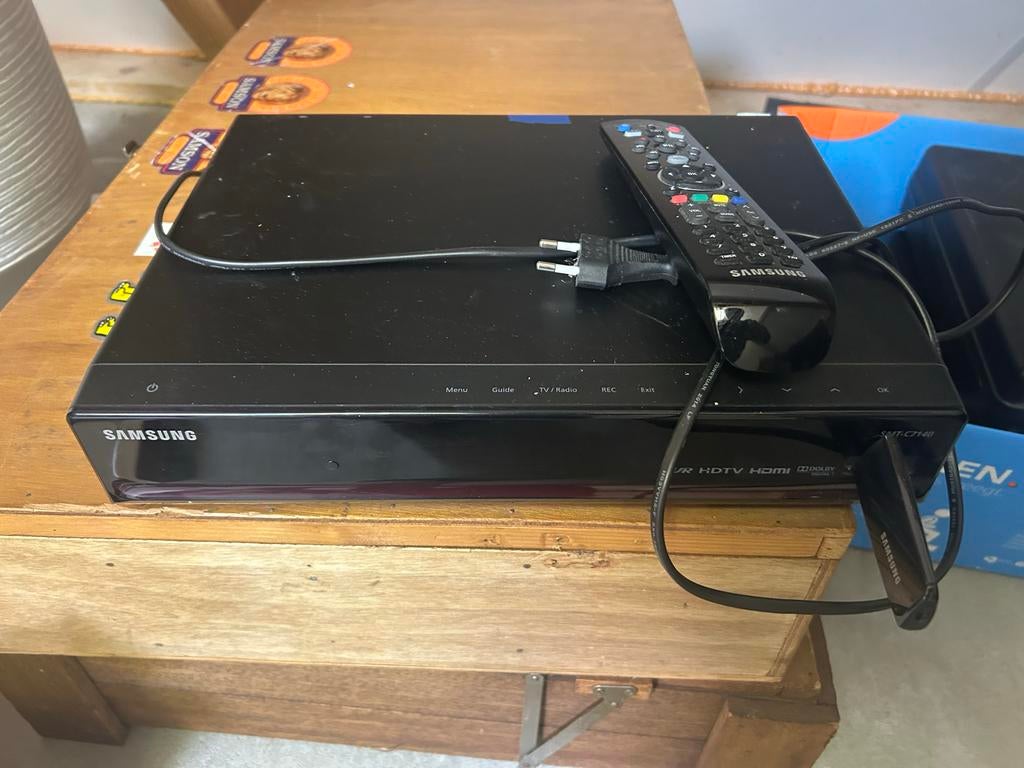 Ziggo recorder met afstandsbediening, Audio, Tv en Foto, Blu-ray-spelers, Ophalen, Gebruikt, Samsung