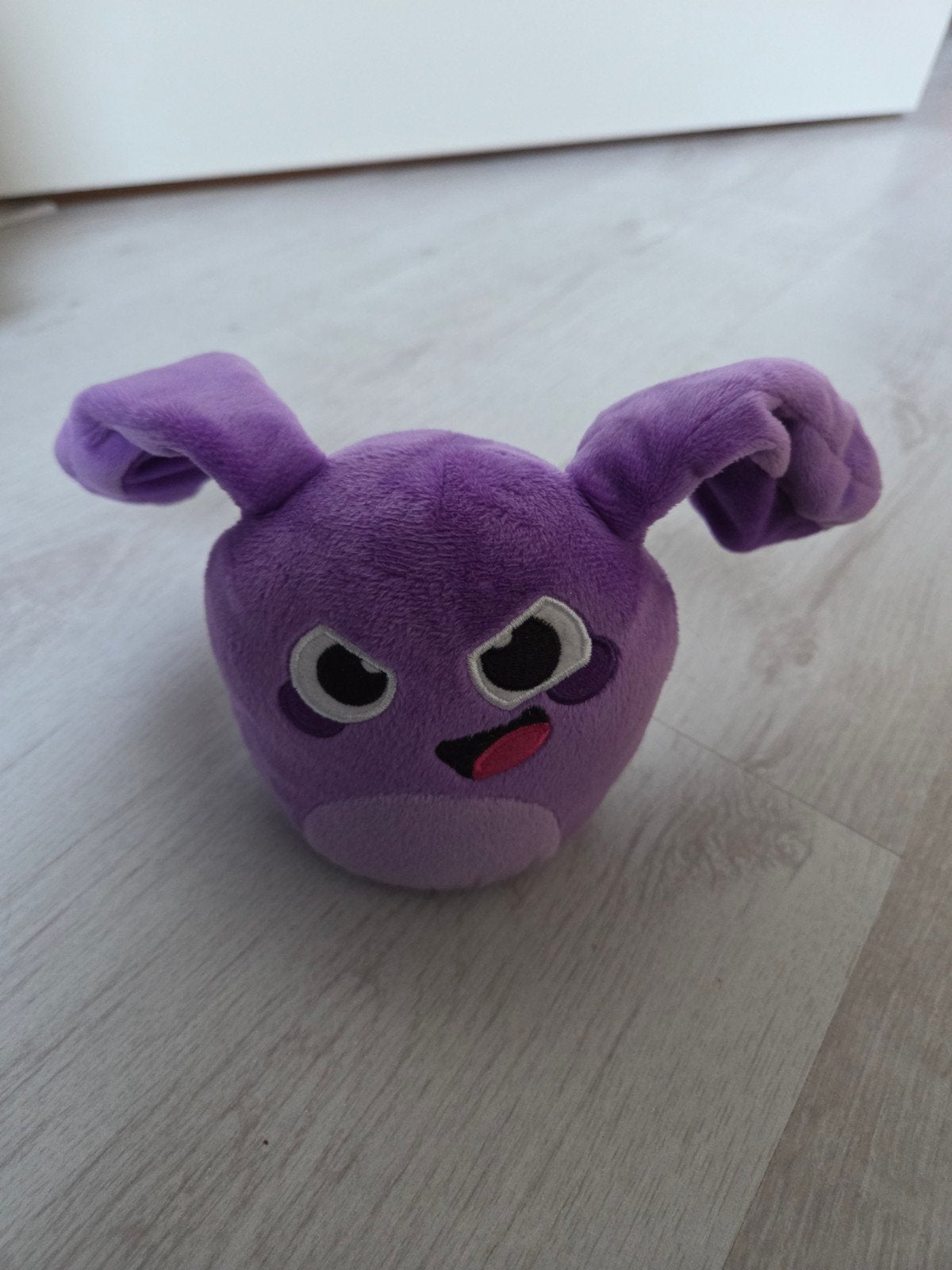 Hanazuki Hemka paars knuffel Hasbro 2016, Kinderen en Baby's, Speelgoed | Knuffels en Pluche, Paars, Gebruikt, Overige merken