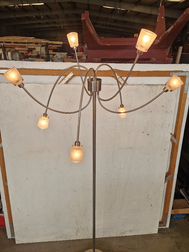 Vloerlamp Ikea Kryssbo in nette staat, Ophalen, Zo goed als nieuw, 150 tot 200 cm