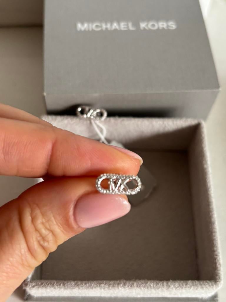 Michael Kors zilveren oorbellen nieuw, Sieraden, Tassen en Uiterlijk, Oorbellen, Nieuw, Ophalen of Verzenden, Knopjes of Stekers
