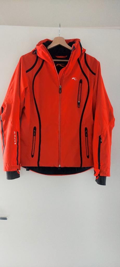 Kjus dames ski jas kleur rood maar L/40, Kleding | Dames, Wintersportkleding, Gedragen, Jack, Ophalen of Verzenden