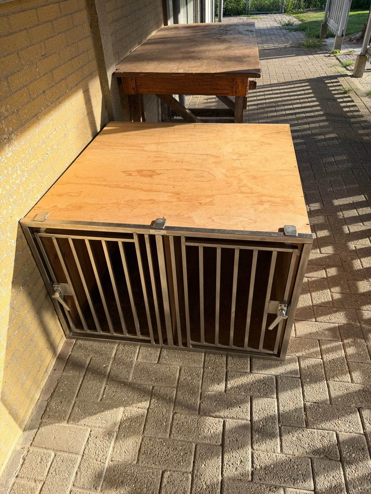 Dubbele hondenbench, Ophalen, Gebruikt