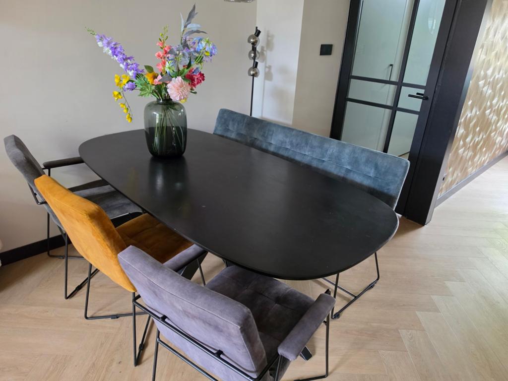 Eetkamerstoelen +bank Excl de tafel, Huis en Inrichting, Stoelen, Ophalen, Overige materialen, Overige kleuren, Drie
