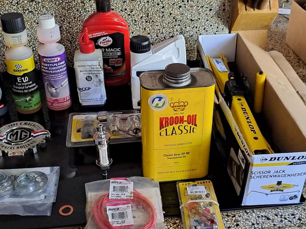 Oldtimer mga leren koffer en diverse artikelen, Auto diversen, Ophalen of Verzenden, Zo goed als nieuw