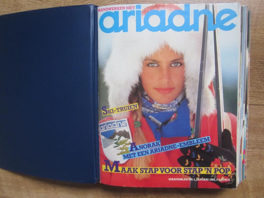 Ariadne handwerken jaargang 1982 met 9 tijdschriften, Ophalen of Verzenden, Zo goed als nieuw, Damesbladen