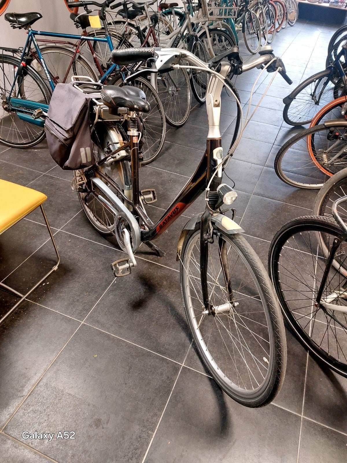 E BIKE BATAVUS COMPLEET VOOR 400 EU PIUSSTRAAT 20, Fietsen en Brommers, Elektrische fietsen, Ophalen of Verzenden, Batavus