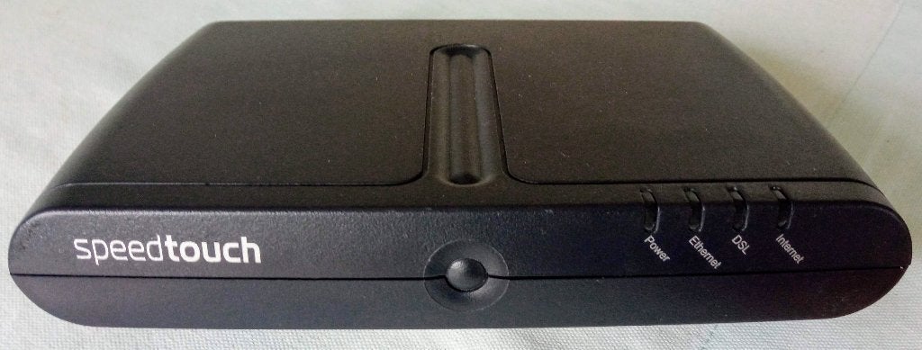 Modem router speedtouch 546, Ophalen of Verzenden, Gebruikt, Router met modem, Onbekend