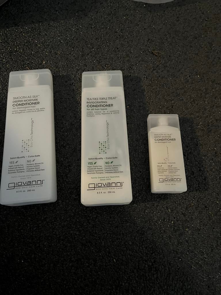 Giovanni conditioners Smooth as Silk met Tea Tree, Ophalen, Gebruikt, Shampoo of Conditioner