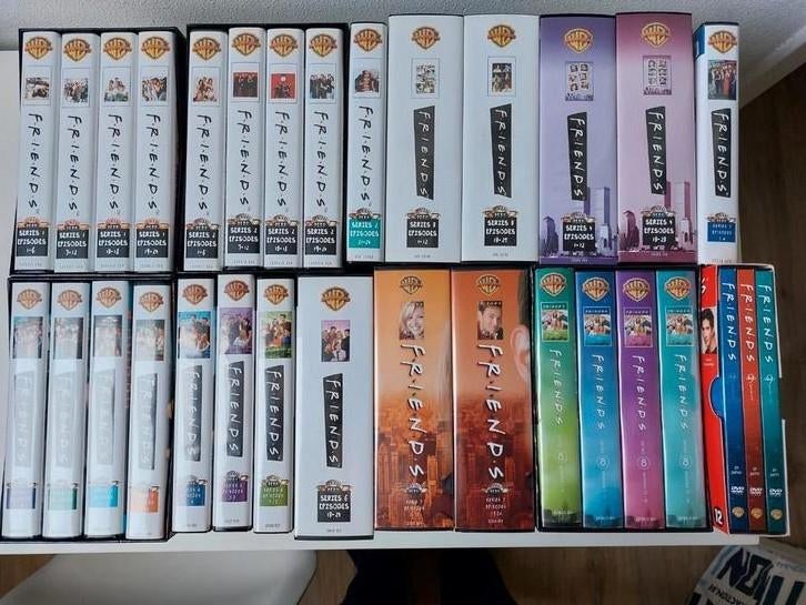 Friends VHS videobanden serie 1 t/m 8 + 9 op dvd's, Cd's en Dvd's, VHS | Film, Alle leeftijden, Ophalen of Verzenden, Zo goed als nieuw
